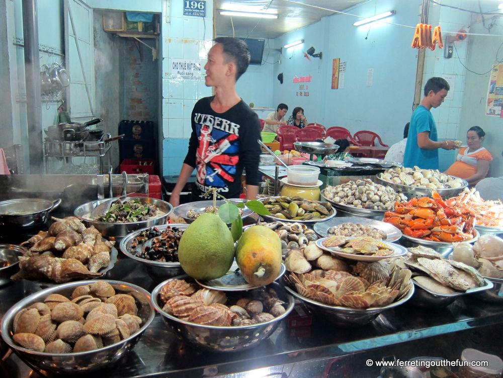 saigon snail street