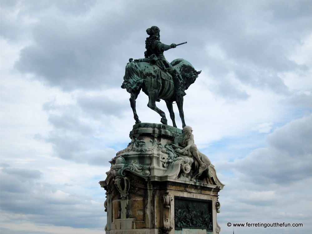 budapest horse statue