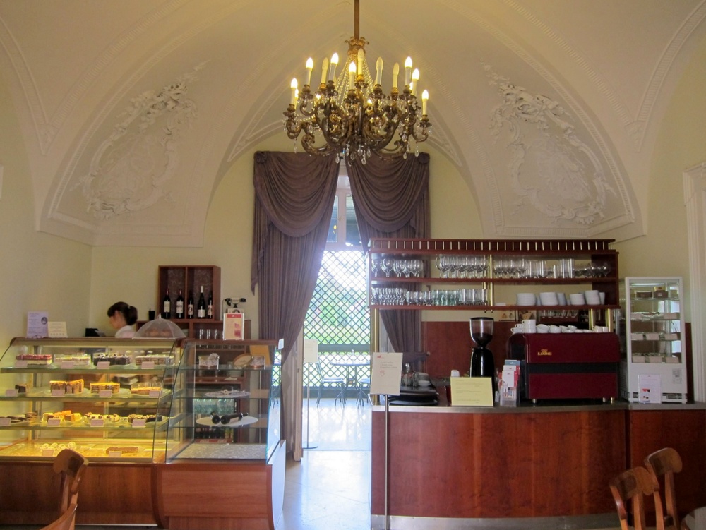 godollo palace cafe