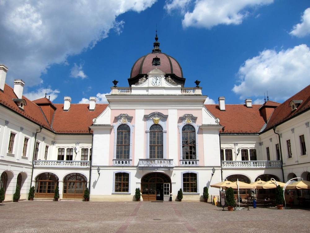 godollo palace hungary