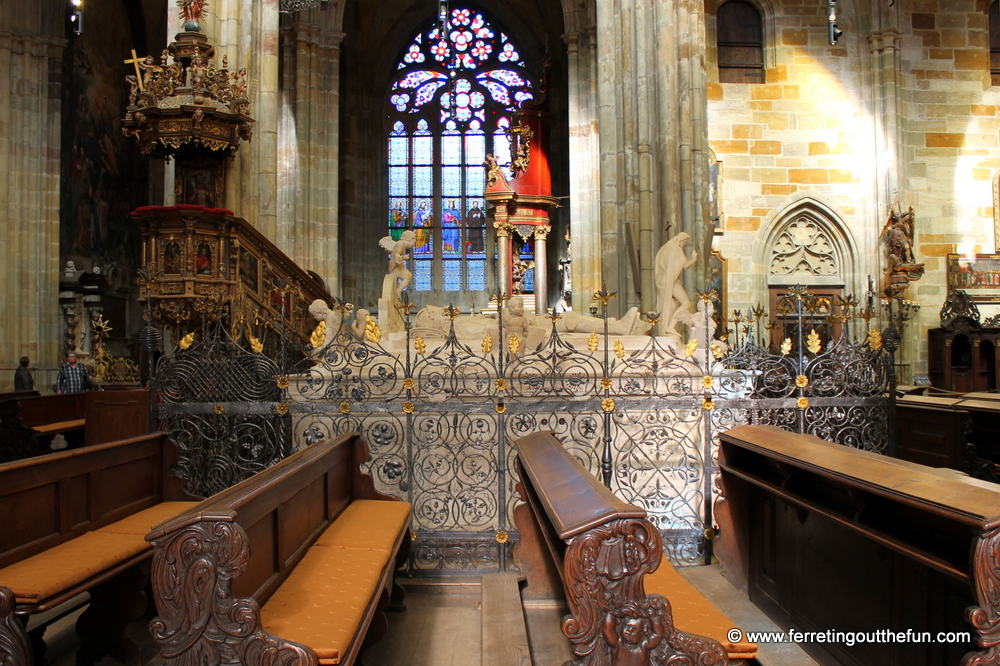 prague cathedral tombs