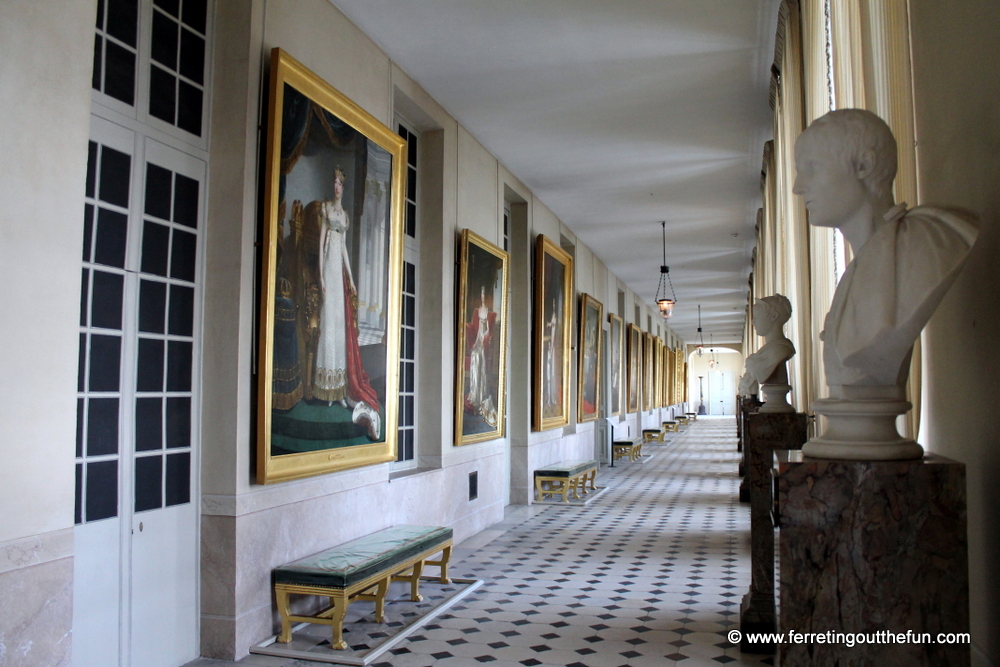 chateau de fontainebleu interior