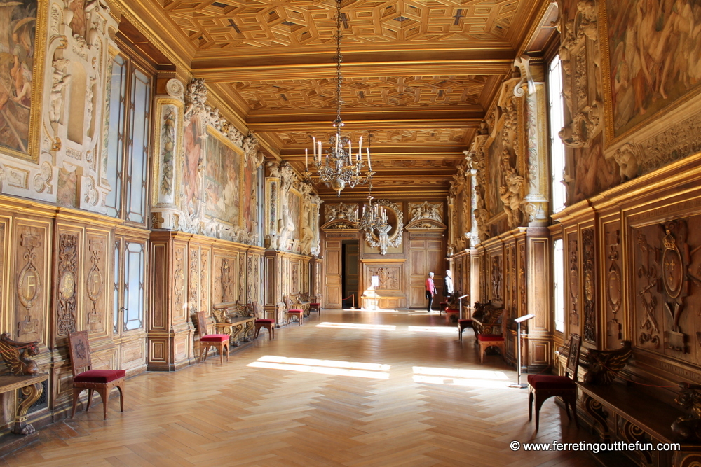 chateau de fontainebleu interior