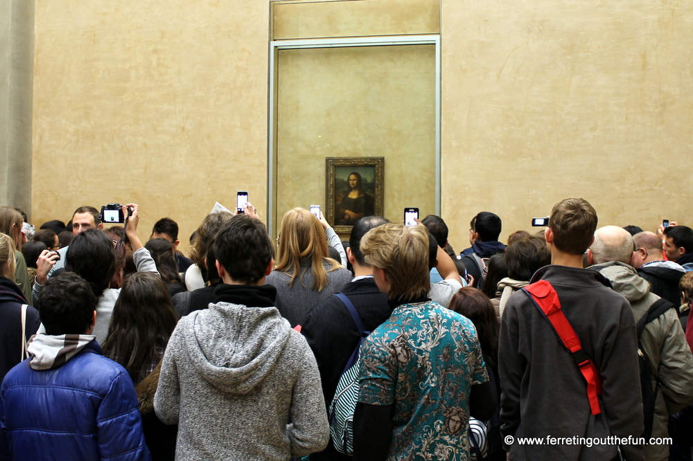 mona lisa crowd