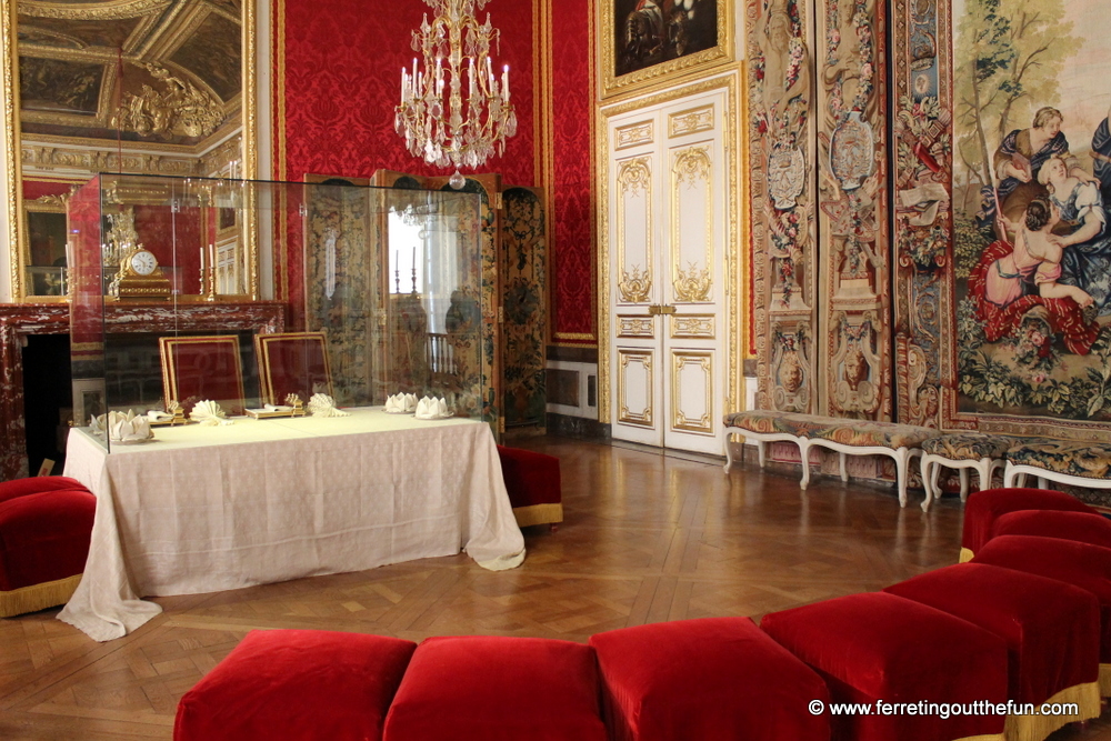 versailles dining room