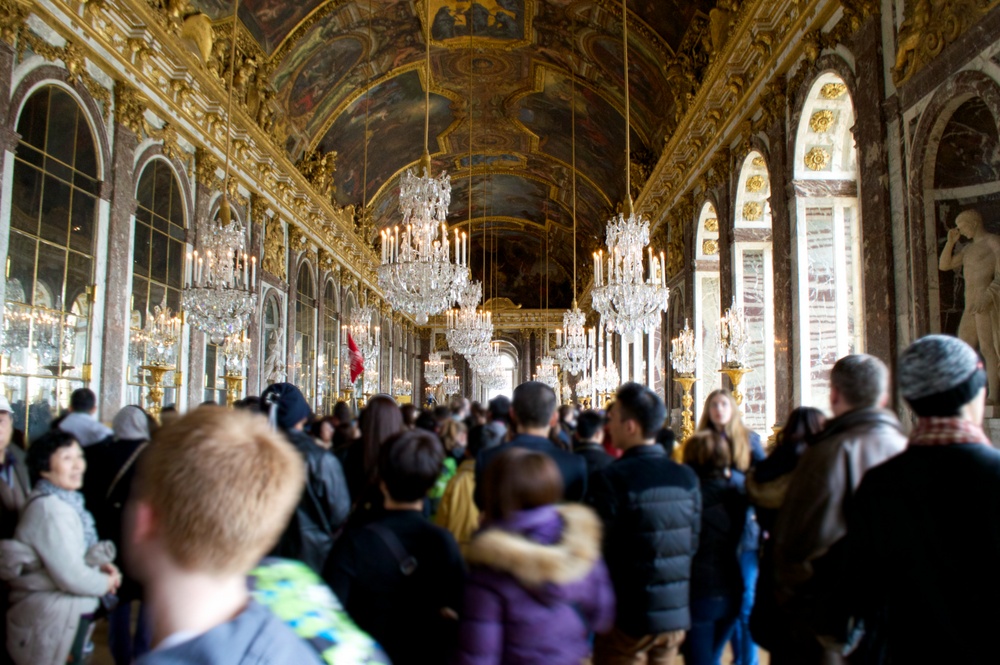 Versailles crowded