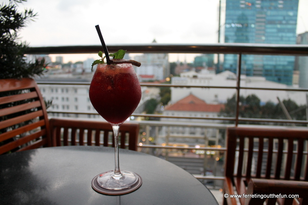 caravelle saigon rooftop bar