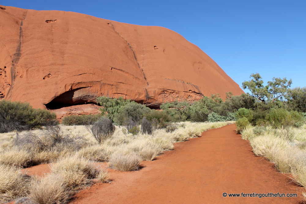 Uluru base walk