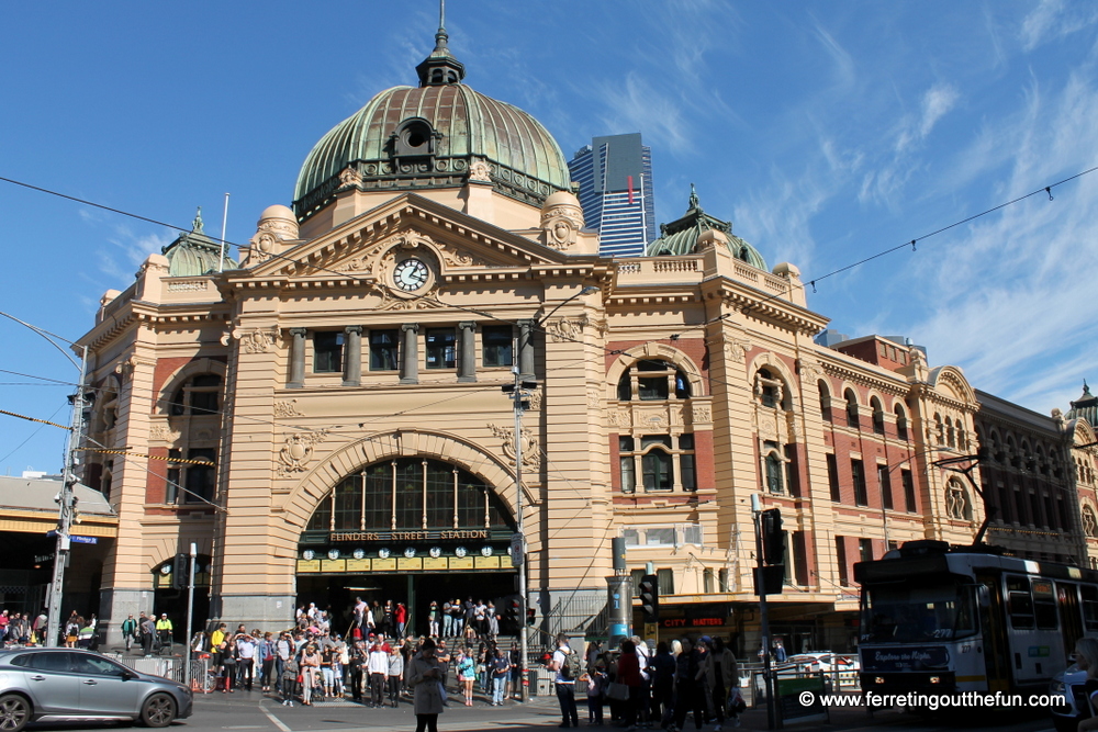 flinders street station melbourne