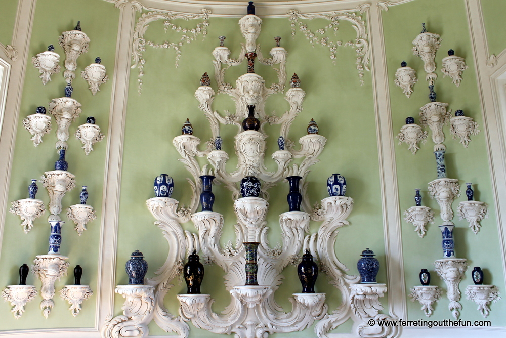 rundale palace chinese vases