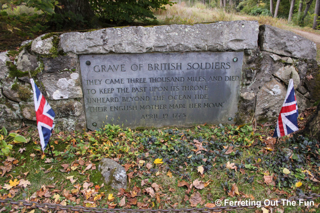 grave of british soldiers concord ma