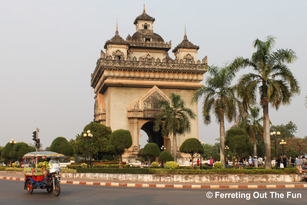 patuxai monument vientiane
