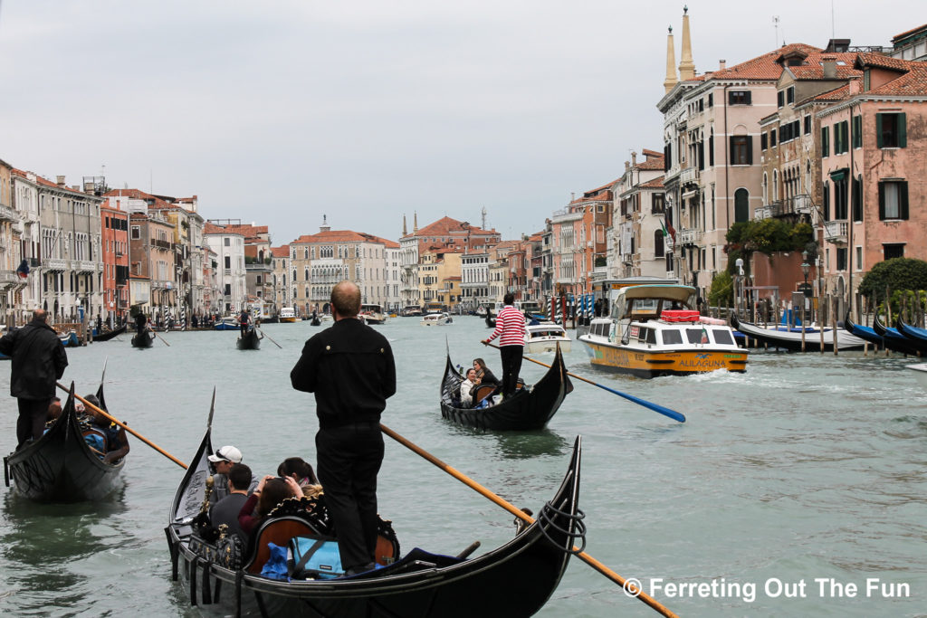 venice gondola ride