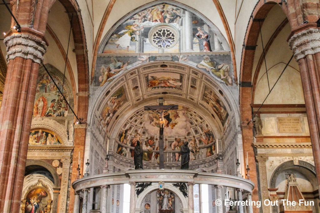 verona cathedral interior