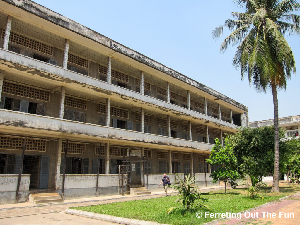 tuol sleng genocide museum s21 