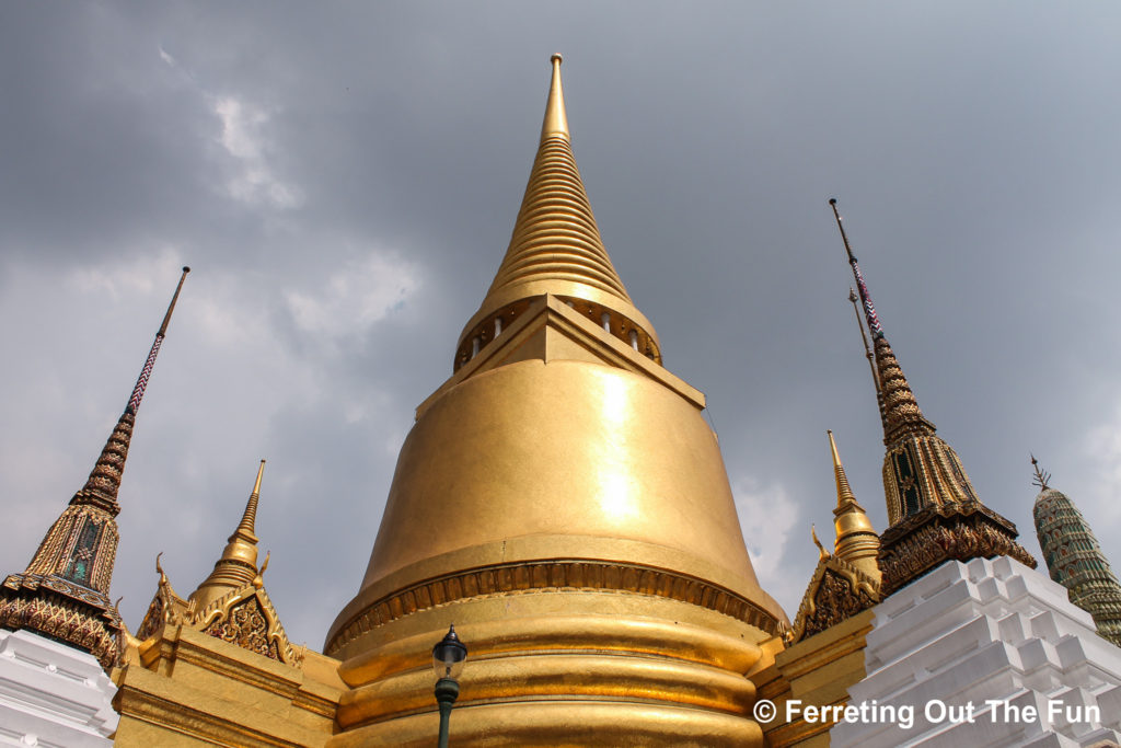 Wat Phra Kaew gold chedi