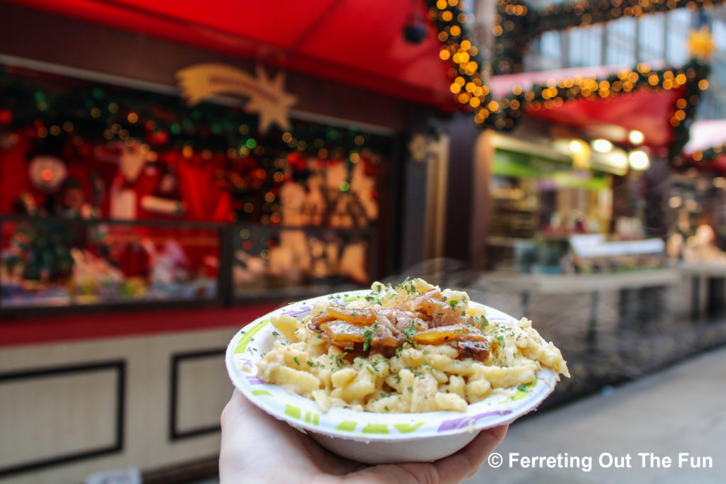 Kaese spaetzle cheese noodles with onions