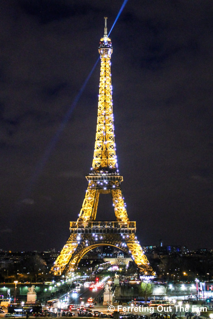 The Eiffel Tower sparkles at night for a one-of-a-kind free show