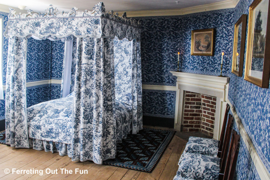 Mount Vernon blue bedroom