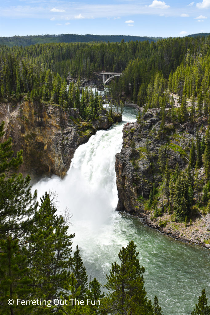 Upper Falls Overlook along the South Rim Trail, a fabulous day hike in the Grand Canyon of the Yellowstone