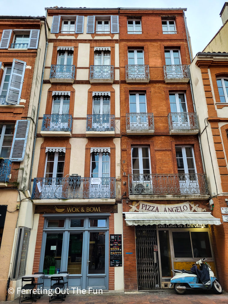 A pretty street scene in Toulouse, France
