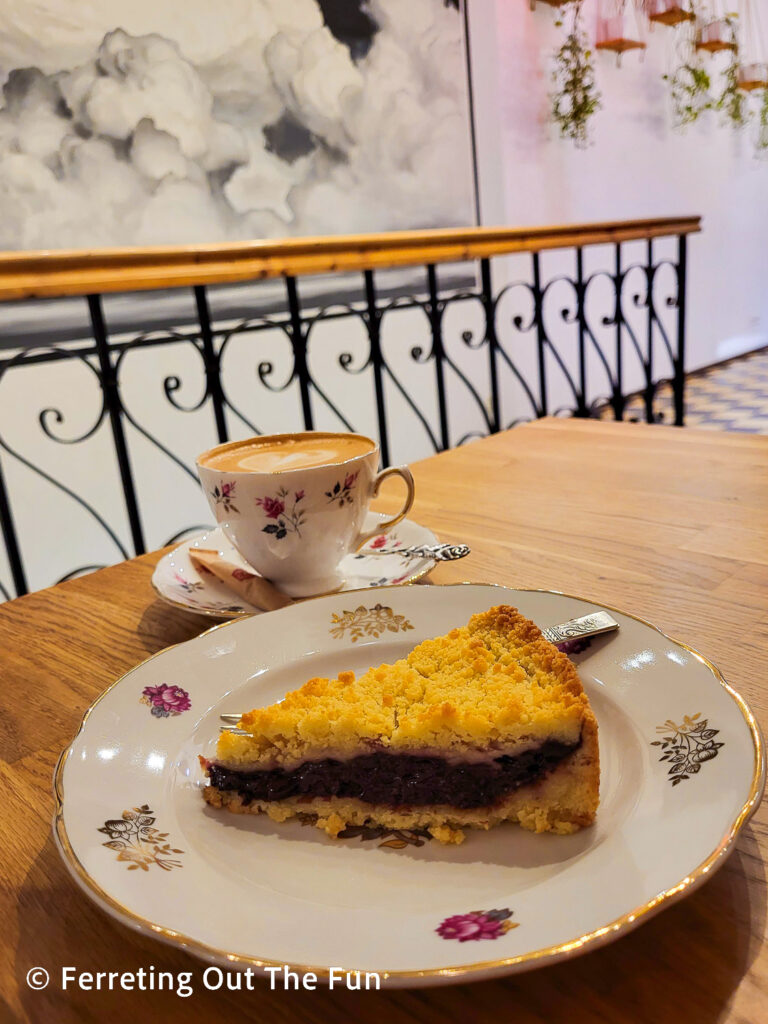 Crumble Cake, one of the best cafes in Riga. The homemade cakes are delicious!